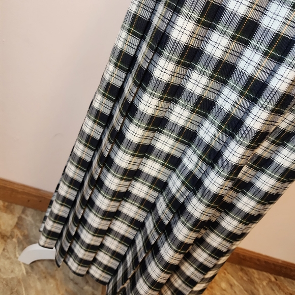 Vintage EUC Renee Adams pleated midi skirt 12 - Picture 2 of 7